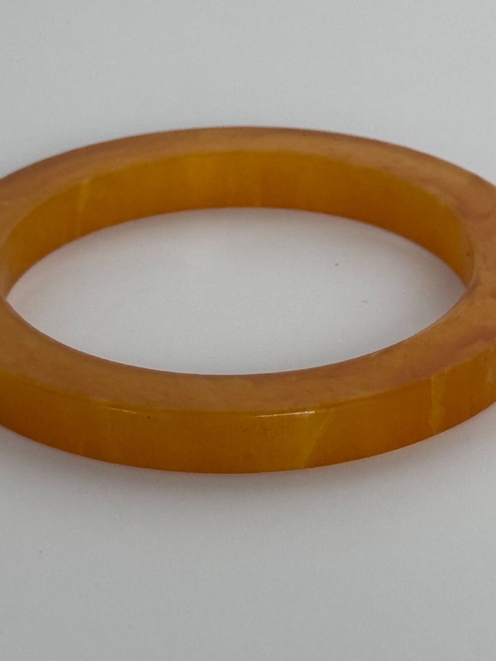 Bakelite Bangle Bracelet Vintage 1940s Marbled Amber Butterscotch Yellow Jewelry - Picture 9 of 11